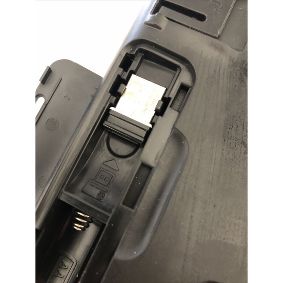 Logitech K360 Wireless Keyboard with Unifying receiver and original box - Picture 4 of 8